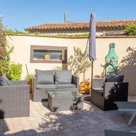 Maison Grillons Hébergement de vacances *